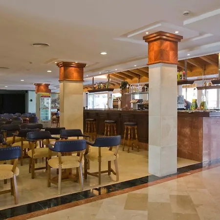 Lejlighedshotel Ferrer Lime Isabel 3*